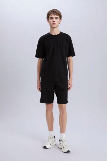 %100 Pamuk Oversize Geniş Kalıp Bisiklet Yaka Basic Düz Kısa Kollu Siyah Tişört