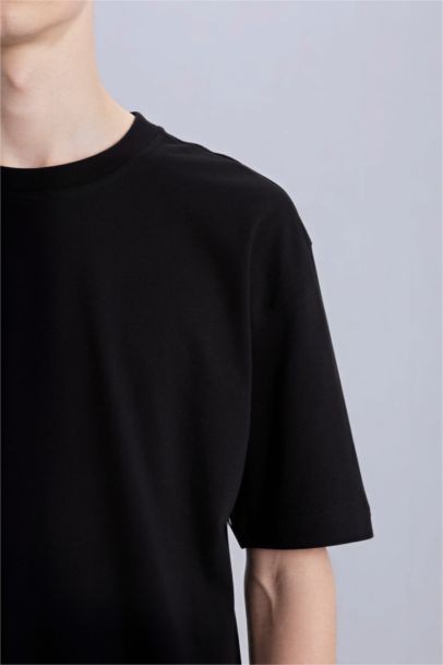 %100 Pamuk Oversize Geniş Kalıp Bisiklet Yaka Basic Düz Kısa Kollu Siyah Tişört