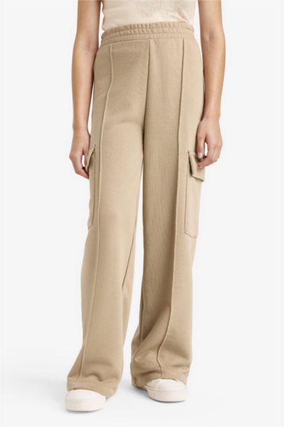 Girl Elastic Waist Wide Leg Cargo Sweatpants