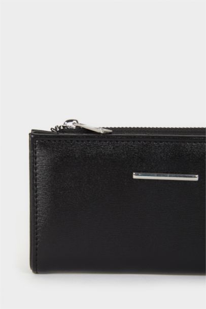 Woman Faux Leather Wallets