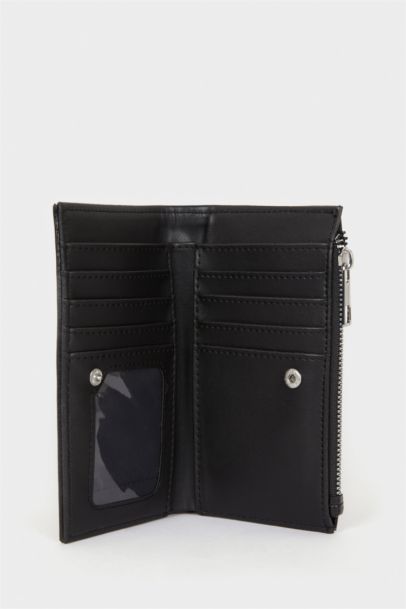 Woman Faux Leather Wallets