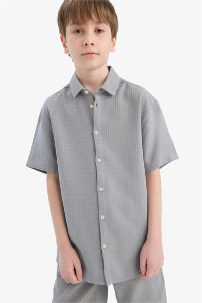 Boy Regular Fit Polo Neck Textured Short Sleeve Shirt