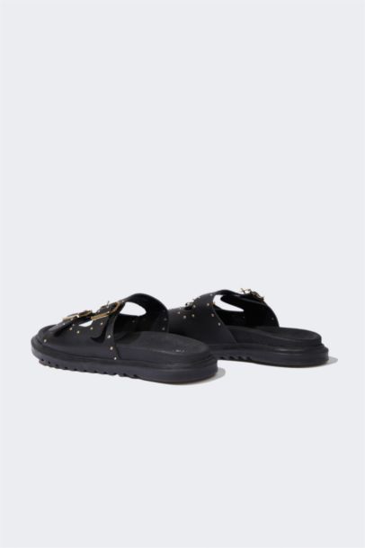 Woman Flat Sole Slipper