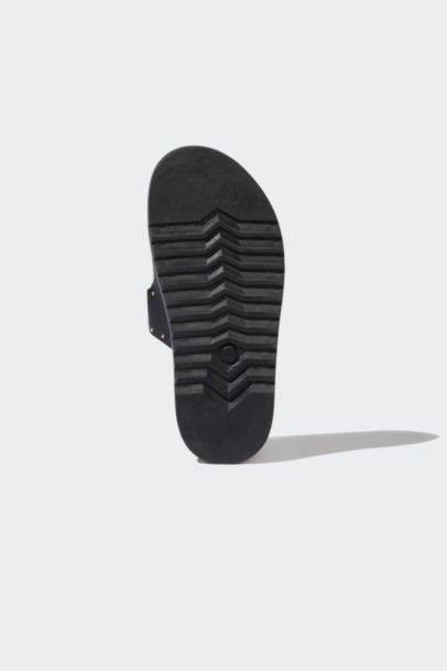 Woman Flat Sole Slipper