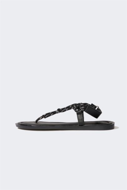 Woman Single Band Flat Sole Slippers