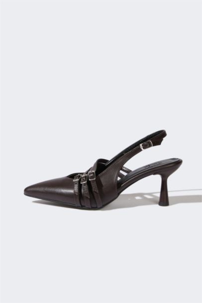 صندل نسائي جلد صناعي بكعب سميك