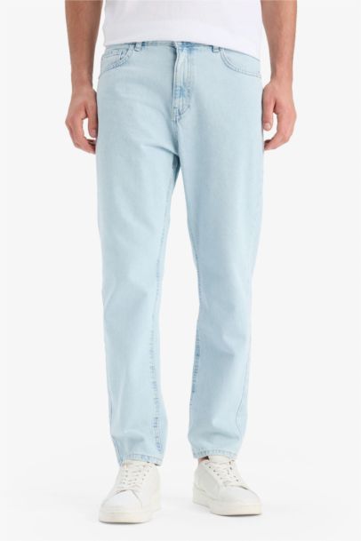 بنطرون جينز 90’S سليم فيت برجل ضيقة وخصر عالي