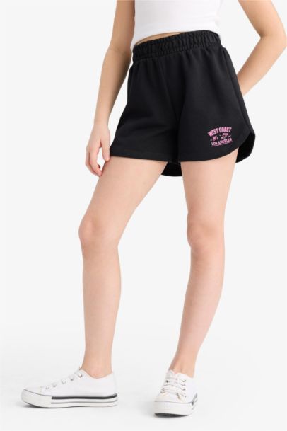 Girl Elastic Waist Printed Shorts