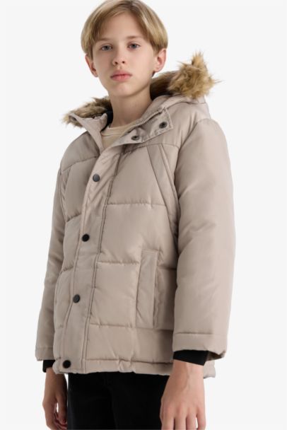 قمصلة نفخ ولادي بغطاء للرأس بياخة فرو صناعي مبطن بالصوف