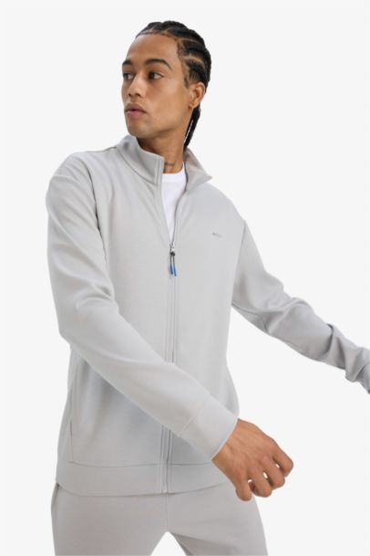 سويت شيرت بسوستة مطبوع قصة عادية بياقة عالية بجيب مزدوج