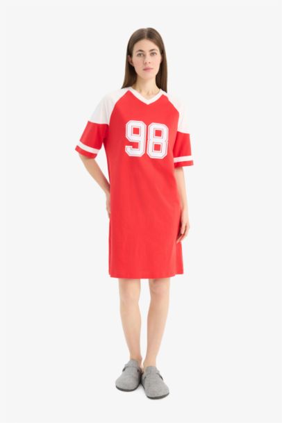 Fall in Love Printed V Neck Short Sleeve Nightgown