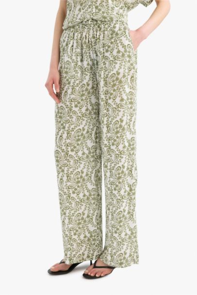 Straight Fit Printed Trousers