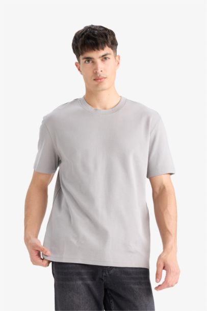 تيشيرت قطن بيزك سادة نص كم قصة عادية ورقبة مستديرة