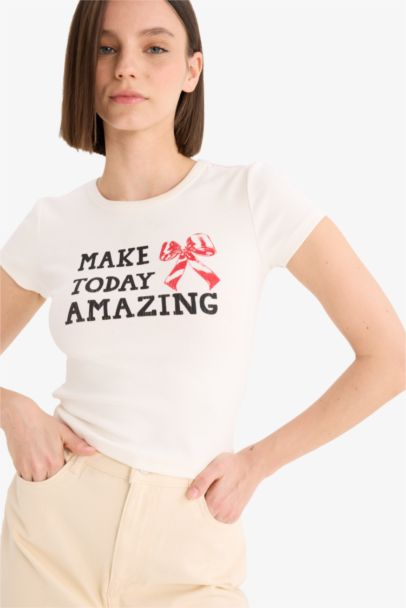 تيشيرت نص ردن ريبانا مخصر