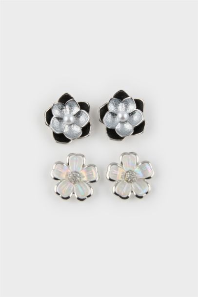 Woman 2 Piece Floral Earrings