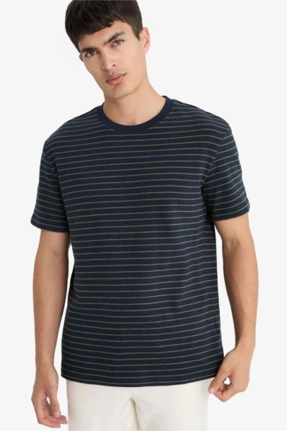 تيشيرت مخطط نص ردن قصة عادية بياخة مستديرة