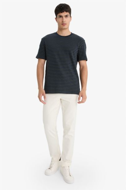 تيشيرت مخطط نص ردن قصة عادية بياخة مستديرة