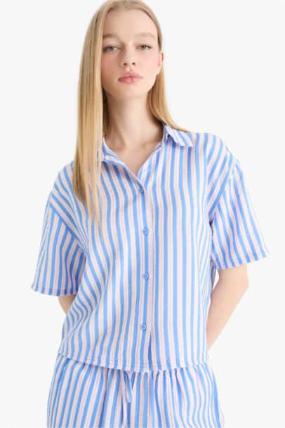 Chemise oversize en crêpe à manches courtes