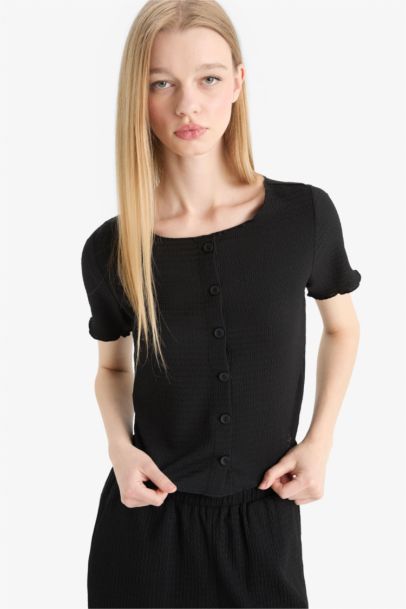 Slim Fit Short Sleeve Shirt