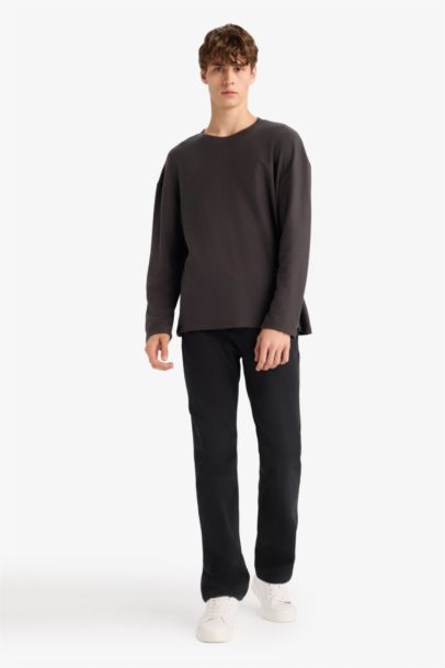 Boxy Fit Crew Neck Cotton Long Sleeve T-Shirt