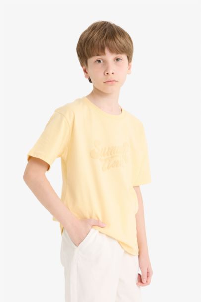 Boy Regular Fit Crew Neck Embroidered T-Shirt