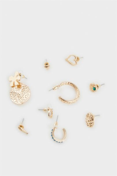 Woman 8 Piece Earrings