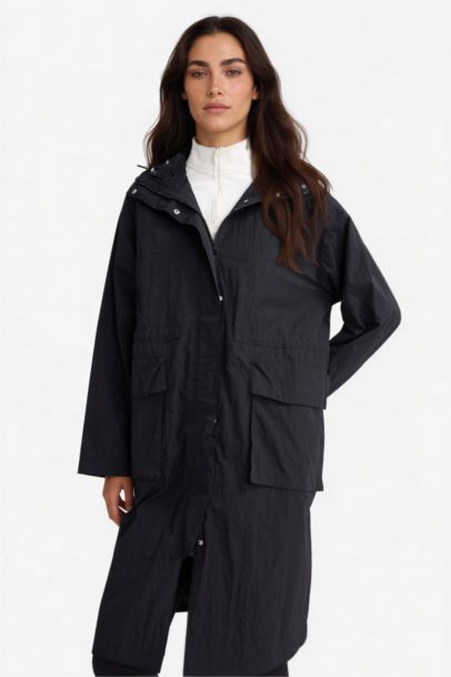 Su İtici Kapüşonlu Fermuarlı Uzun Yağmurluk