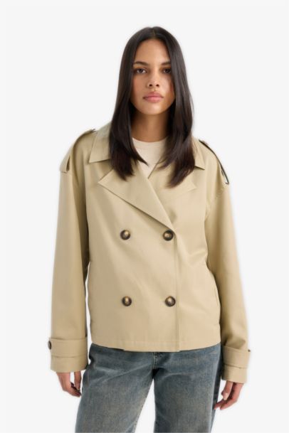 ترانش كوت قصير قصة عادية بحزام وجيب