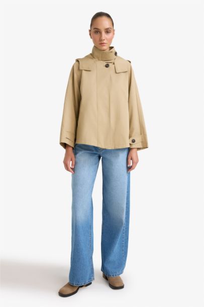 معطف ترانش كوت قصة عادية بغطاء للرأس