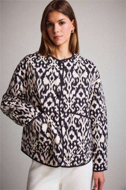 Regular Fit Çıtçıtlı Desenli İnce Mont