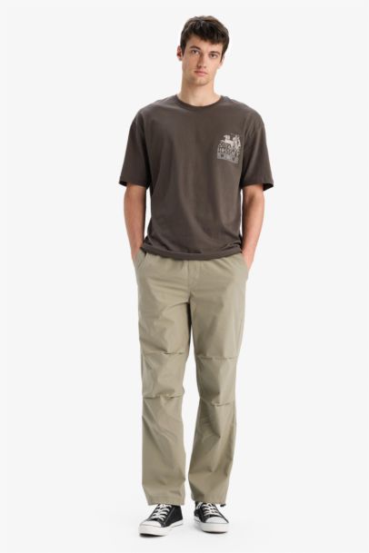 بنطلون برجل واسع جوجر باراشوت وخصر برباط