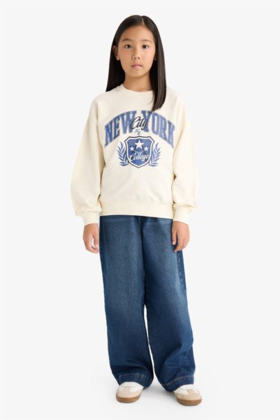 Girl Relax Fit Crew Neck Printed Sweatshirt