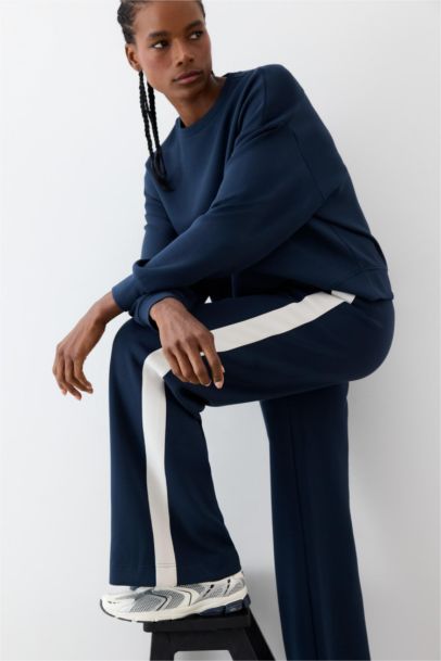 Pantalon large droit en modal soft touch de DeFactoFit