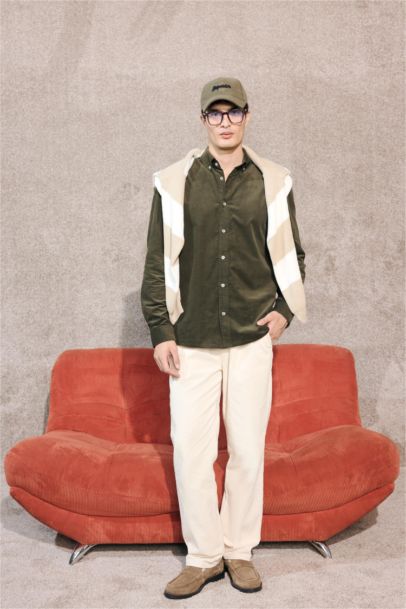 Chemise en velours côtelé à manches longues Coupe régulière