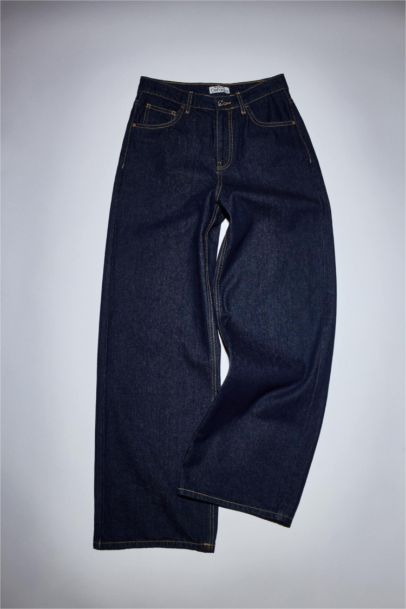 Wide Leg Regular Waist Straight Leg Jeans