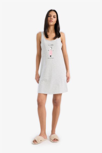 Fall in Love Regular Fit Crew Neck Sleeveless Dress