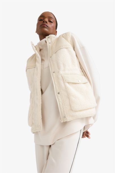 Жилет DeFactoFit стандартного кроя