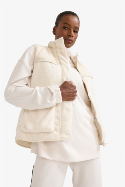 Жилет DeFactoFit стандартного кроя