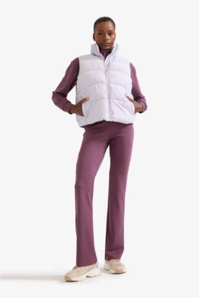 يلك نفخ رياضي بقصة عادية مقاوم للماء من DeFactoFit