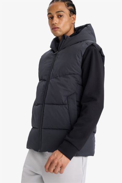 DeFactoFit Regular Fit Hooded Zippered Waterproof Puffer Vest