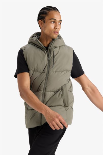 DeFactoFit Regular Fit Hooded Waterproof Puffer Vest