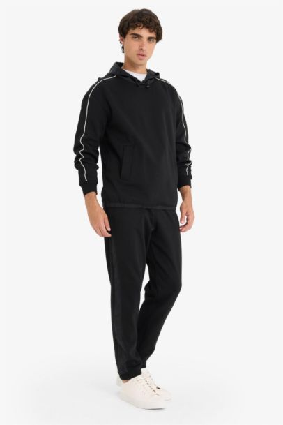 سويت شيرت أوفر سايز بغطاء للرأس