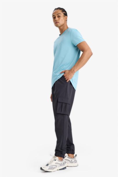 بنطلون بجامة رياضي جوجر سليم فيت من DeFactoFit