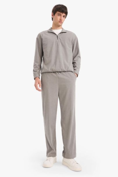 بنطرون مخمل وايد ليج برجل واسع بجيب