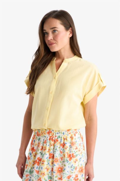 Regular Fit Crew Neck Short Sleeve Shirt