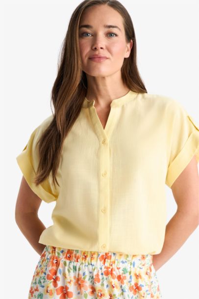 Regular Fit Crew Neck Short Sleeve Shirt