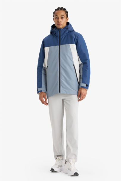 DeFactoFit Regular Fit Hooded Zippered Waterproof Jacket