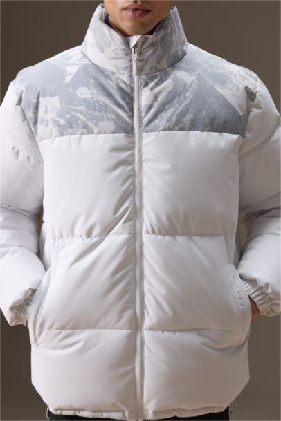 Водонепроницаемая, ветрозащитная оверсайз куртка DeFactoFit на молнии.