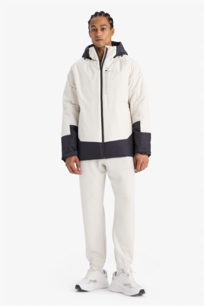 Su İtici Regular Fit Kapüşonlu Fermuarlı Rüzgar Geçirmez Mont