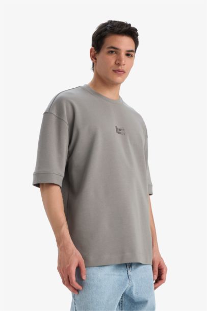 Loose Fit Crew Neck Printed Short Sleeve T-Shirt